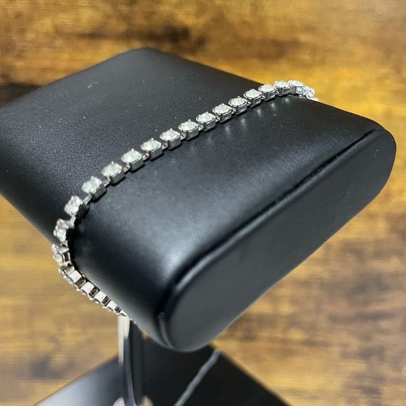 Rhinestone Bracelet - Picture 2 of 12